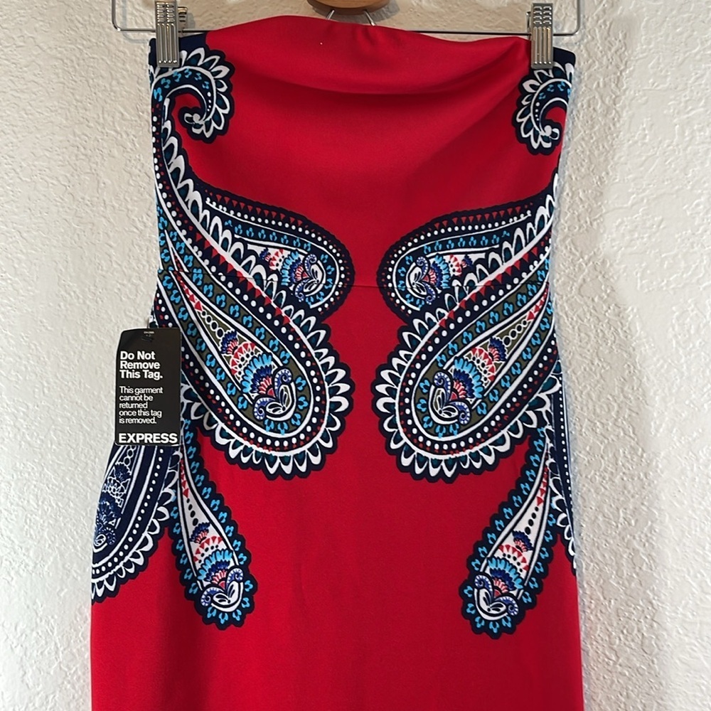 EXPRESS Red Placed Paisley Print Tube Dress Size 0 NEW - Picture 4 of 12